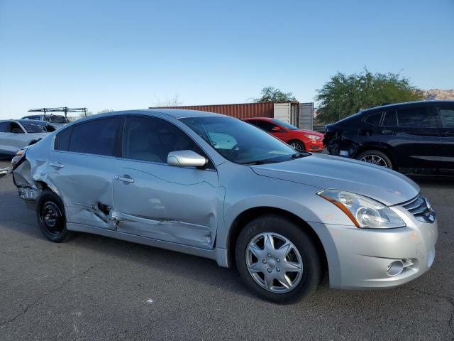 1N4AL2AP7CN474138 - 2012 NISSAN ALTIMA BASE SILVER photo 4