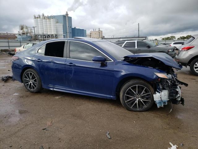 4T1T11BK1RU116663 - 2024 TOYOTA CAMRY SE NIGHT SHADE BLUE photo 4