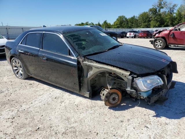 2C3CCAEG6KH686628 - 2019 CHRYSLER 300 LIMITED BLACK photo 4