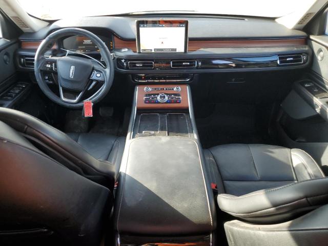 5LM5J7XC8LGL20215 - 2020 LINCOLN AVIATOR RESERVE 黑色 照片 8