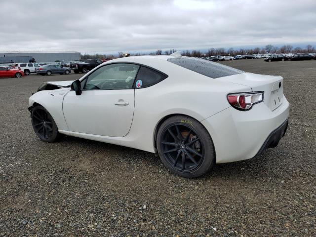JF1ZNAA10F8701594 - 2015 TOYOTA SCION FR-S WHITE photo 2