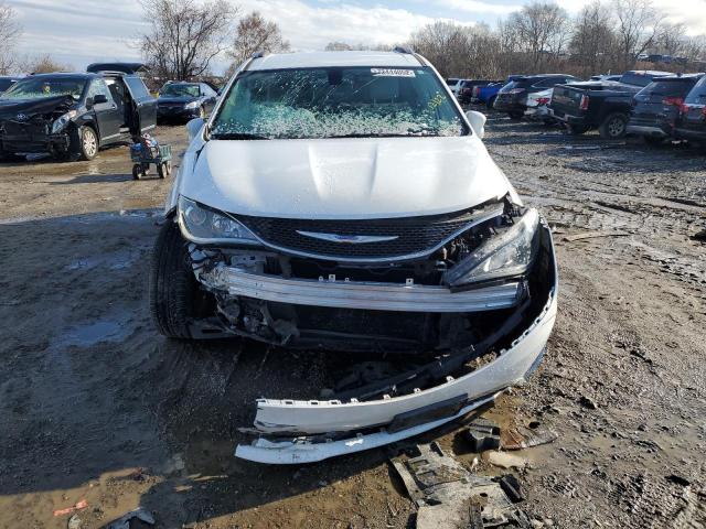 2C4RC1BGXJR142541 - 2018 CHRYSLER PACIFICA TOURING L WHITE photo 5