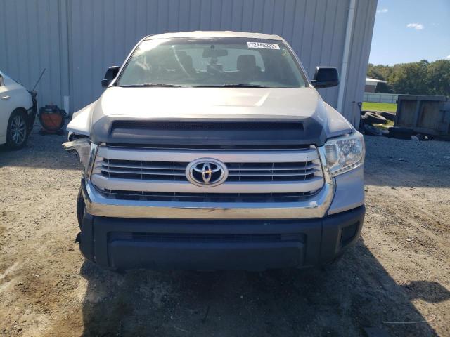 5TFRM5F14FX090603 - 2015 TOYOTA TUNDRA DOUBLE CAB SR/SR5 SILVER photo 5