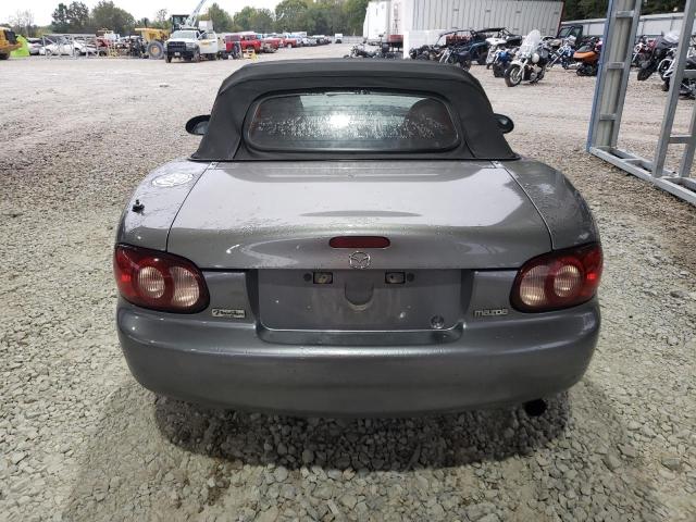 JM1NB353620225174 - 2002 MAZDA MX-5 MIATA BASE SILVER photo 6