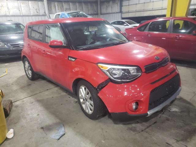 KNDJP3A57J7520636 - 2018 KIA SOUL + RED photo 4