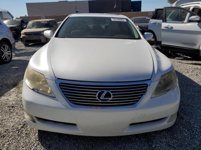 JTHGL46F375005228 - 2007 LEXUS LS 460L WHITE photo 5