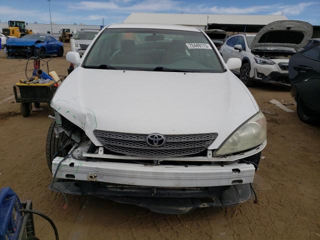 JTDBE32K630192071 - 2003 TOYOTA CAMRY LE WHITE photo 5