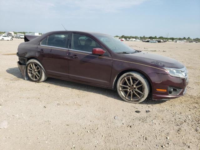 3FAHP0HA0BR127867 - 2011 FORD FUSION SE MAROON photo 4