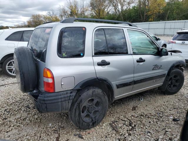 2CNBJ734636924656 - 2003 CHEVROLET TRACKER ZR2 SILVER photo 3