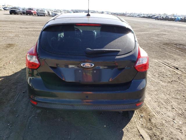 1FADP3K29DL244981 - 2013 FORD FOCUS SE BLACK photo 6