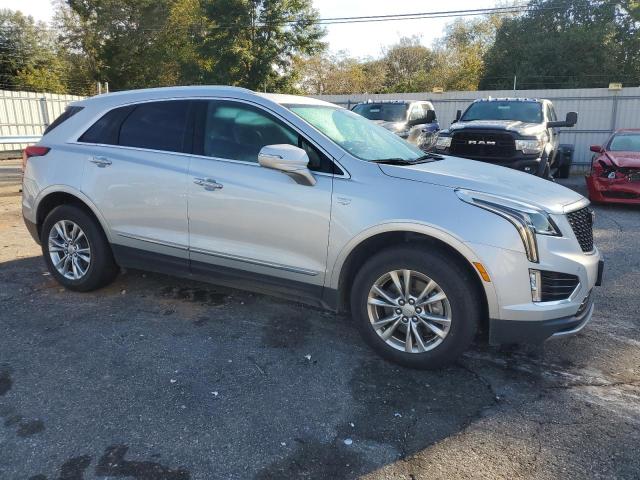 1GYKNDRS2LZ177696 - 2020 CADILLAC XT5 PREMIUM LUXURY SILVER photo 4