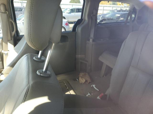 2C4RC1CGXGR239357 - 2016 CHRYSLER TOWN & COU TOURING L WHITE photo 10