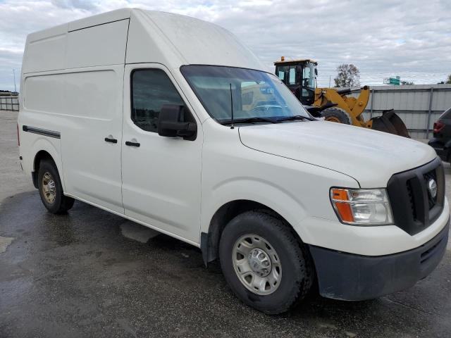 1N6BF0LYXFN804856 - 2015 NISSAN NV 2500 WHITE photo 4