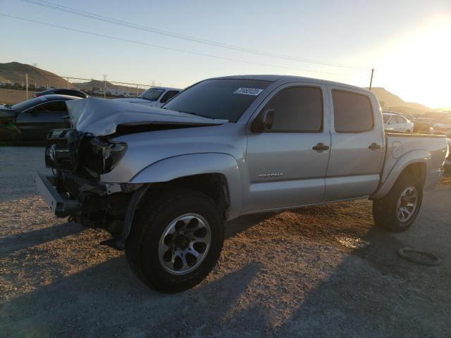 3TMJU4GN1BM126000 - 2011 TOYOTA TACOMA DOUBLE CAB PRERUNNER SILVER photo 1