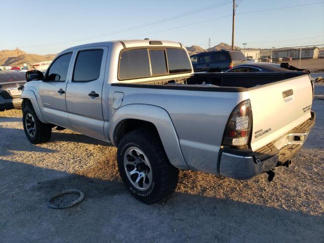 3TMJU4GN1BM126000 - 2011 TOYOTA TACOMA DOUBLE CAB PRERUNNER SILVER photo 2