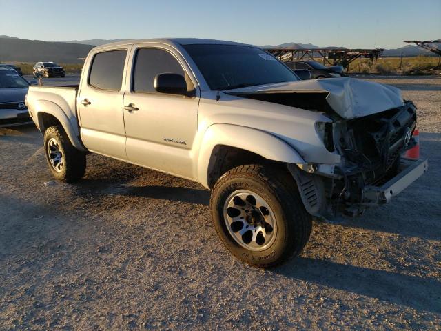 3TMJU4GN1BM126000 - 2011 TOYOTA TACOMA DOUBLE CAB PRERUNNER SILVER photo 4