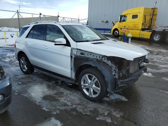 4JGDA5HB5FA563948 - 2015 MERCEDES-BENZ ML 350 4MATIC WHITE photo 4