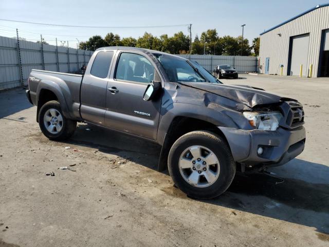 5TFTU4GN6EX056811 - 2014 TOYOTA TACOMA PRERUNNER ACCESS CAB SILVER photo 4