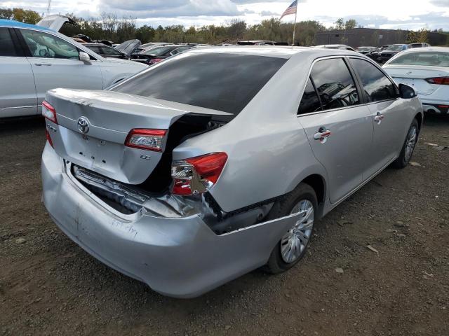 4T4BF1FK0ER343771 - 2014 TOYOTA CAMRY L SILVER photo 3
