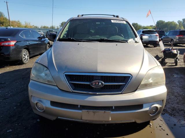 KNDJD733045249205 - 2004 KIA SORENTO EX GOLD photo 5