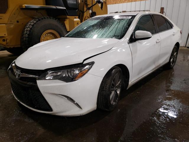 4T1BF1FK4FU881479 - 2015 TOYOTA CAMRY SE LE 白色 照片 1