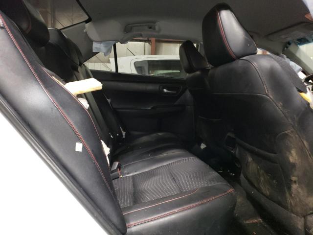 4T1BF1FK4FU881479 - 2015 TOYOTA CAMRY SE LE 白色 照片 10