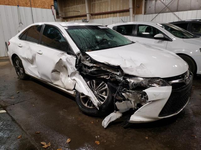 4T1BF1FK4FU881479 - 2015 TOYOTA CAMRY SE LE WHITE photo 4