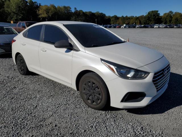 3KPC24A65LE095152 - 2020 HYUNDAI ACCENT SE WHITE photo 4