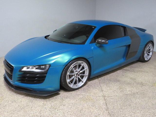 WUAAUAFGXBN001538 - 2011 AUDI R8 4.2 QUATTRO BLUE photo 2