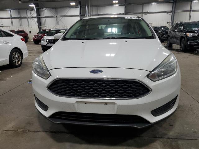 1FADP3F24GL231585 - 2016 FORD FOCUS SE WHITE photo 5