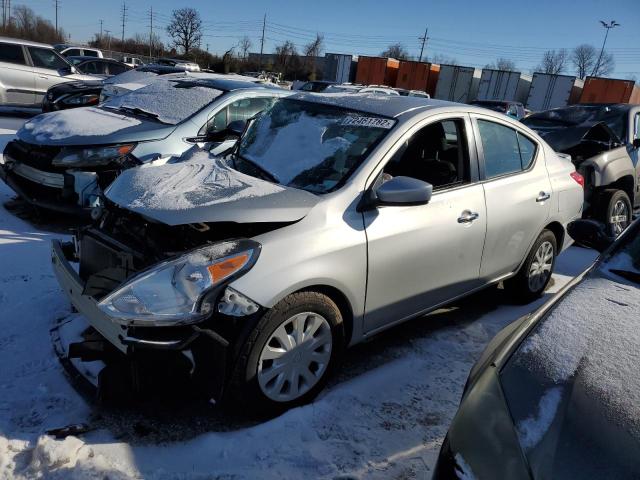 3N1CN7AP2GL884235 - 2016 NISSAN VERSA S SILVER photo 1