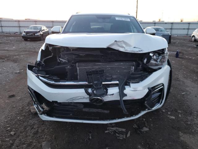 1V2RE2CAXMC226204 - 2021 VOLKSWAGEN ATLAS CROS SE თეთრი ფოტო 5