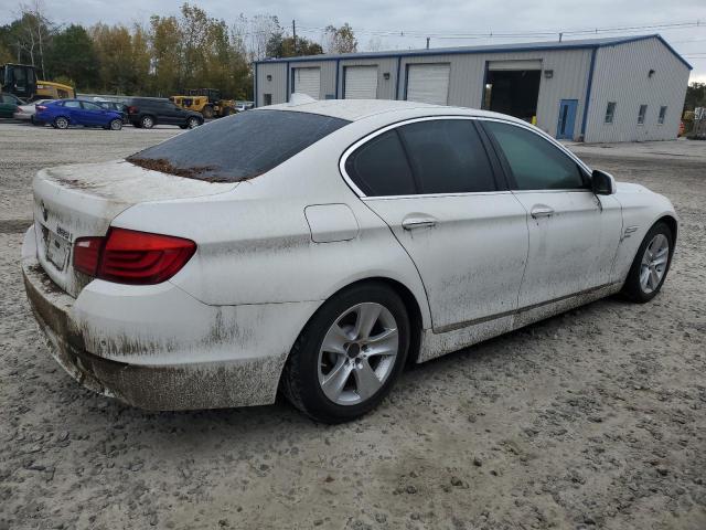 WBAXH5C5XCDW10252 - 2012 BMW 528 XI WHITE photo 3