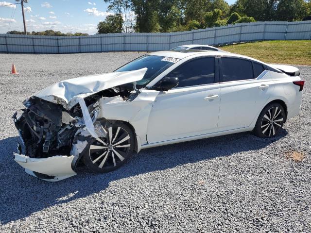 1N4BL4CV0MN380986 - 2021 NISSAN ALTIMA SR WHITE photo 1