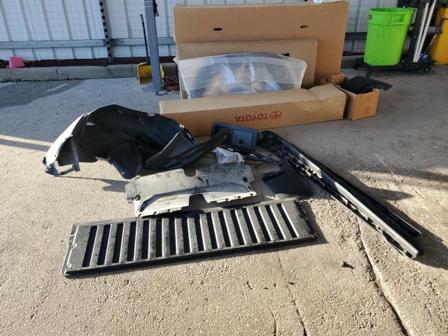 3TMJU62N89M082820 - 2009 TOYOTA TACOMA DOUBLE CAB PRERUNNER GRAY photo 12