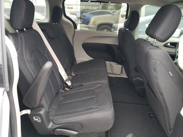 2C4RC1FG5KR628928 - 2019 CHRYSLER PACIFICA TOURING PLUS SILVER photo 11