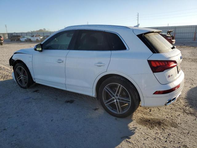 WA1C4AFY9J2235243 - 2018 AUDI SQ5 PRESTIGE WHITE photo 2