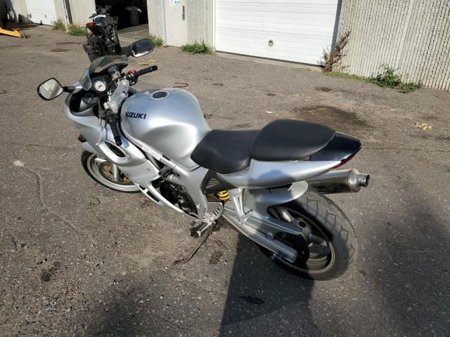 JS1VP52A922104508 - 2002 SUZUKI SV650 S SILVER photo 3