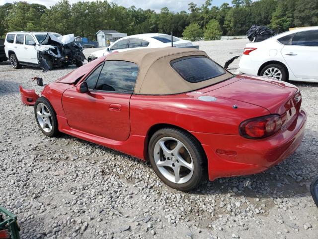 JM1NB353620221500 - 2002 MAZDA MX-5 MIATA BASE RED photo 2