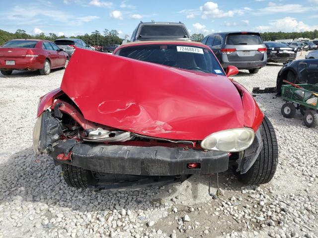 JM1NB353620221500 - 2002 MAZDA MX-5 MIATA BASE RED photo 5