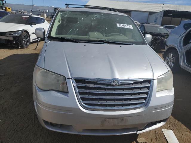 2A8HR54P28R800130 - 2008 CHRYSLER TOWN & COU TOURING SILVER photo 5