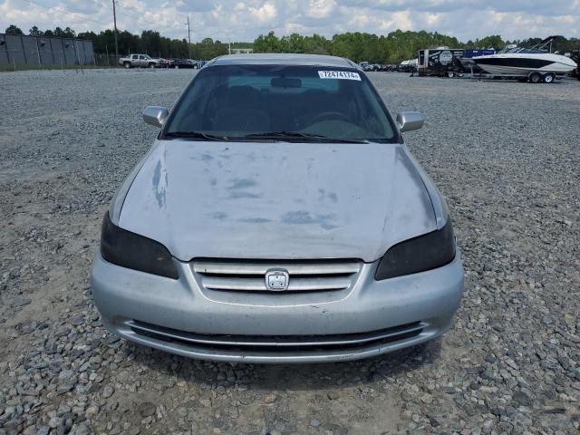 1HGCG1648WA006044 - 1998 HONDA ACCORD LX SILVER photo 5