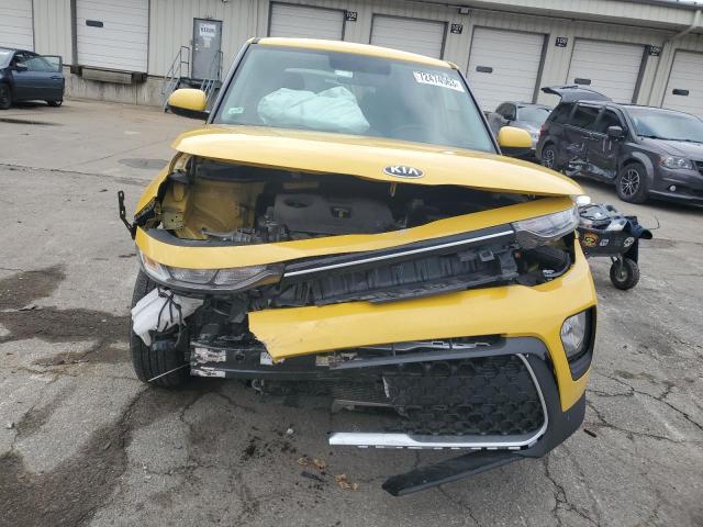 KNDJ23AU3L7114667 - 2020 KIA SOUL LX YELLOW photo 5