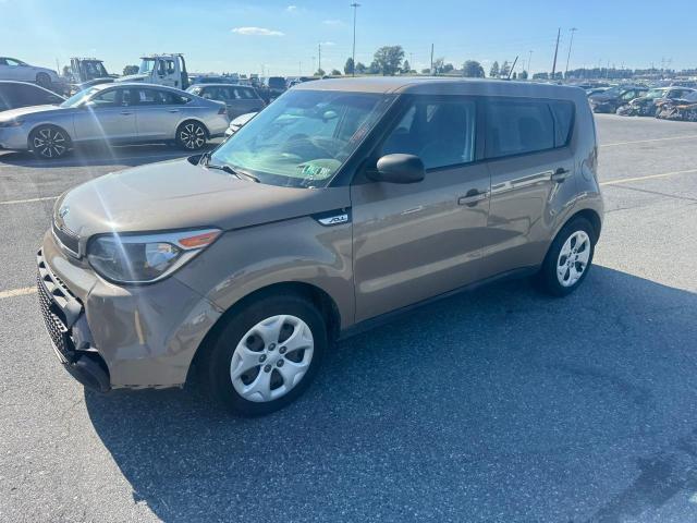 KNDJN2A29F7128237 - 2015 KIA SOUL CREAM photo 2