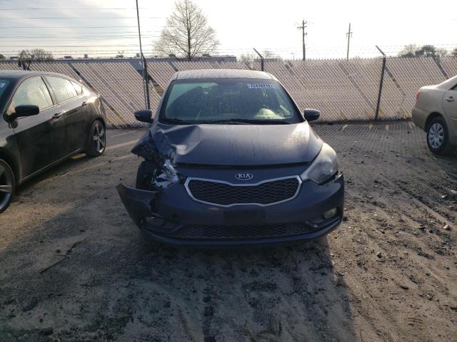 KNAFX4A89F5368896 - 2015 KIA FORTE EX GRAY photo 5