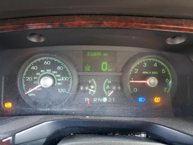 2LNBL8EV6BX753860 - 2011 LINCOLN TOWN CAR EXECUTIVE L BLACK photo 9