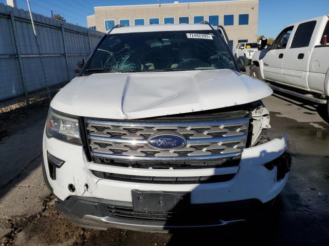 1FM5K8D85JGA05441 - 2018 FORD EXPLORER XLT WHITE photo 5