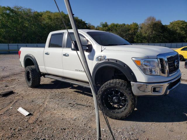 1N6BA1F38JN551856 - 2018 NISSAN TITAN XD S WHITE photo 4