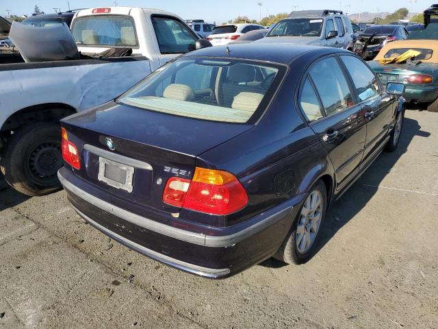 WBAAM3331XCA82541 - 1999 BMW 323 I AUTOMATIC BLUE photo 3