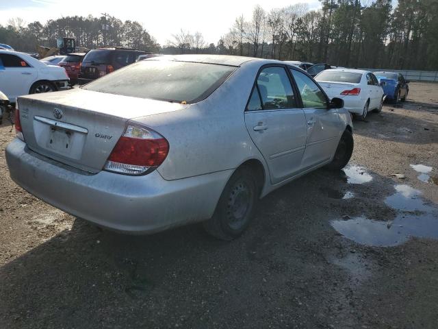 4T1BE32K15U571258 - 2005 TOYOTA CAMARY LE SILVER photo 3